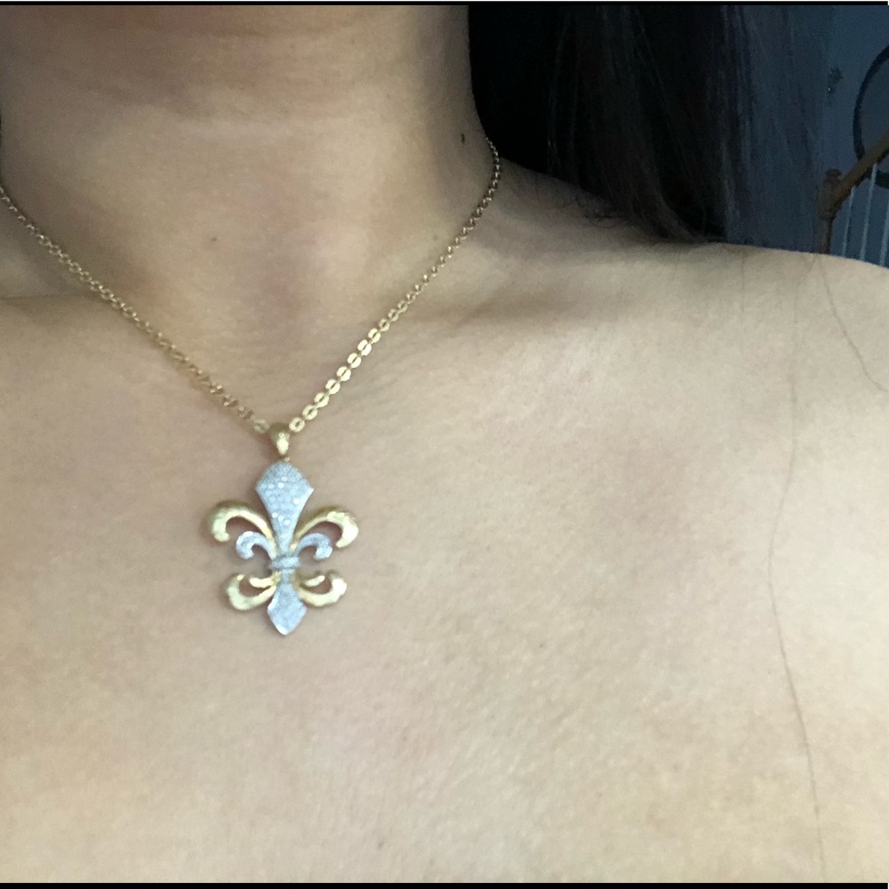 📍SOLD 📍14 k gold pendant